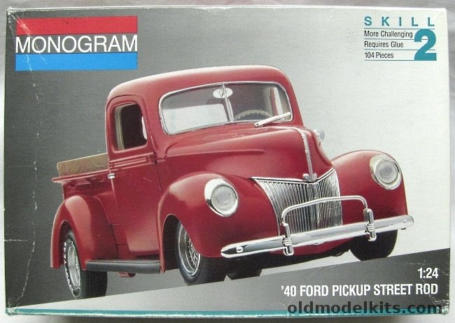 Monogram 1/24 1940 Ford Pickup Street Rod, 2720 plastic model kit